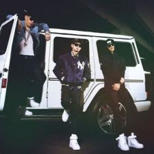 Illionaire Records - 11:11