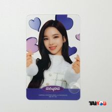 Carte transparente - Karina (AESPA) [ 19 ]