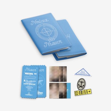 NMIXX - 'Fe3O4: STICK OUT POP-UP' NMIXX PASSPORT WALLET