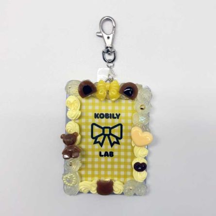 KOBILY LAB - Photocard Holder (Ours jaune)