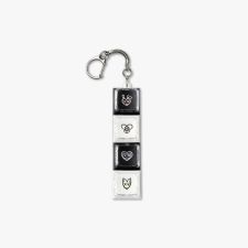 XLOV - 2026 XLOV ASIA TOUR 'Serving-X' OFFICIAL MD - Keycap Keyring
